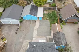 601 S Water St, Silverton, OR 97381 - Photo 41