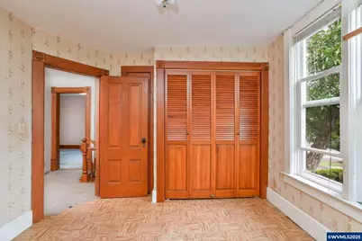 601 S Water St, Silverton, OR 97381 - Photo 33