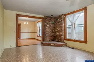 601 S Water St, Silverton, OR 97381 - Photo 13