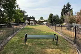 450 SE Lacreole Dr, Dallas, OR 97338 - Photo 25