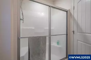 450 SE Lacreole Dr, Dallas, OR 97338 - Photo 13