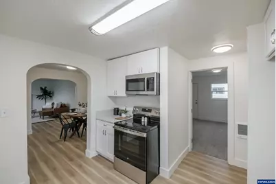 785 W B St, Lebanon, OR 97355 - Photo 19