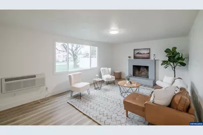 785 W B St, Lebanon, OR 97355 - Photo 7