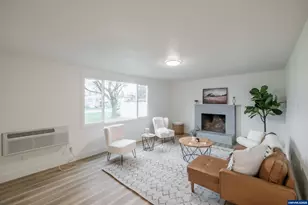 785 W B St, Lebanon, OR 97355 - Photo 7