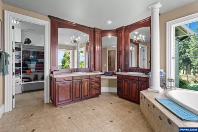 8438 Cascade Hwy Hwy NE, Silverton, OR 97381 - Photo 21