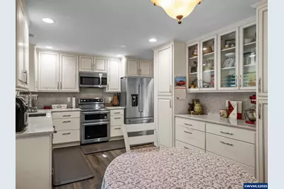 1562 Beaver Ct SW, Albany, OR 97321 - Photo 11