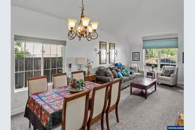 1562 Beaver Ct SW, Albany, OR 97321 - Photo 5