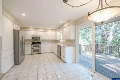 3530 NW Mariposa Dr, Albany, OR 97321 - Photo 11