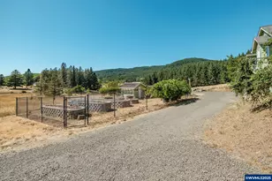 21000 SW Canyon Rd, Sheridan, OR 97378 - Photo 23