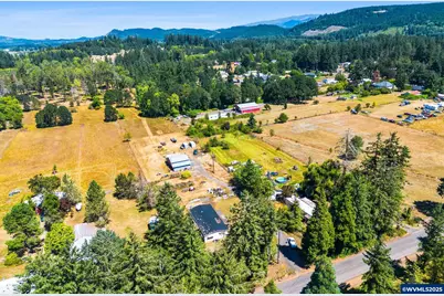 40115 Mountain Home Dr, Sweet Home, OR 97386 - Photo 21