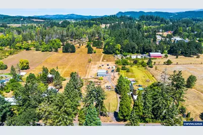 40115 Mountain Home Dr, Sweet Home, OR 97386 - Photo 7