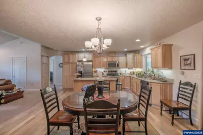 4913 Mimosa Cir, Sweet Home, OR 97386 - Photo 11