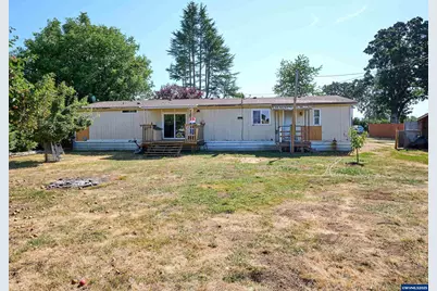 1632 Brown St, Woodburn, OR 97071 - Photo 9