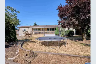 1632 Brown St, Woodburn, OR 97071 - Photo 3
