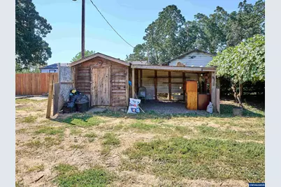 1632 Brown St, Woodburn, OR 97071 - Photo 11