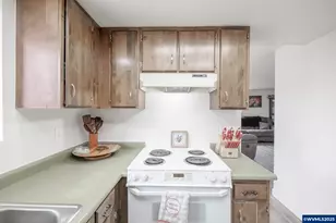 270 Hobbs St, Lebanon, OR 97355 - Photo 13