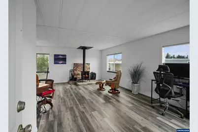 5422 Portland #55 Rd NE, Salem, OR 97305 - Photo 5