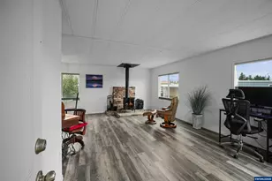 5422 Portland Rd NE, Salem, OR 97305 - Photo 5