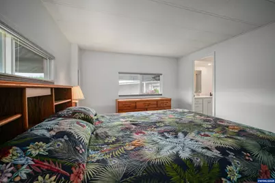 5422 Portland #55 Rd NE, Salem, OR 97305 - Photo 23