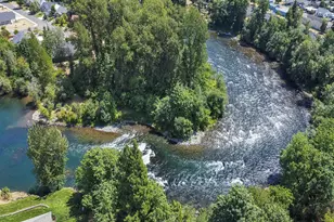 328 S 1st St, Mill City, OR 97360 - Photo 7