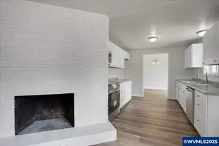 4830 Coloma Dr SE, Salem, OR 97302 - Photo 15