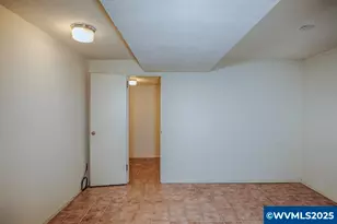 578 23rd St NE, Salem, OR 97301 - Photo 25