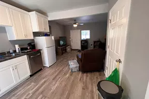 271 E Clay St, Monmouth, OR 97361 - Photo 17