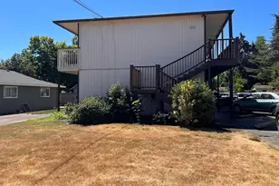 271 E Clay St, Monmouth, OR 97361 - Photo 25