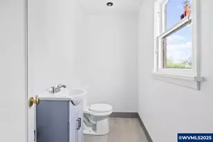 2880 Mountain View Dr S, Salem, OR 97302 - Photo 9