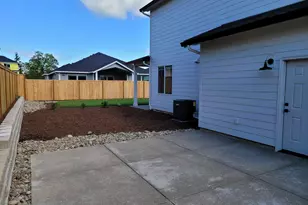 Lot A NW Crater Lake Dr, Dallas, OR 97338 - Photo 37