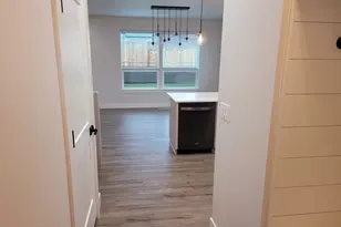 Lot C NW Crater Lake Dr, Dallas, OR 97338 - Photo 5