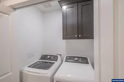 1819 SE Blueberry St, Dallas, OR 97338 - Photo 23