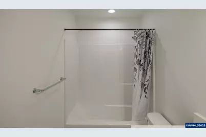 1819 SE Blueberry St, Dallas, OR 97338 - Photo 39