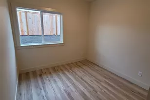 Lot E NW Crater Lake Dr, Dallas, OR 97338 - Photo 37