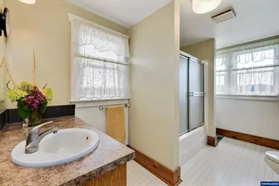 21303 S Central Point Rd, Oregon City, OR 97045 - Photo 41