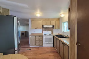 755 NE Circle Bl, Corvallis, OR 97330 - Photo 15