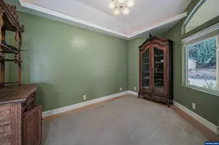 7002 Rainbow Dr SE, Salem, OR 97306 - Photo 7