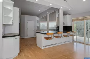 7002 Rainbow Dr SE, Salem, OR 97306 - Photo 11