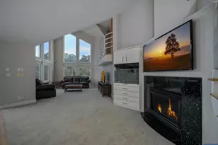 7002 Rainbow Dr SE, Salem, OR 97306 - Photo 9