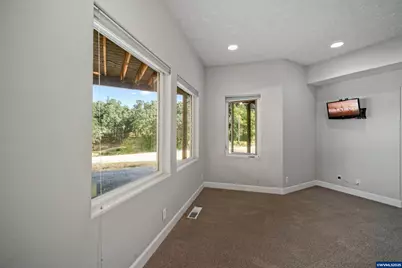 7002 Rainbow Dr SE, Salem, OR 97306 - Photo 39