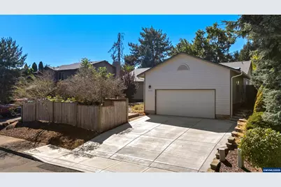 5573 Sugar Plum St SE, Salem, OR 97306 - Photo 3