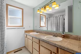 5573 Sugar Plum St SE, Salem, OR 97306 - Photo 31