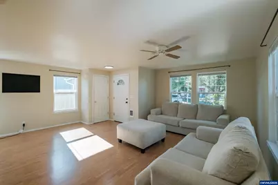 3161 31st Av SE, Albany, OR 97322 - Photo 9