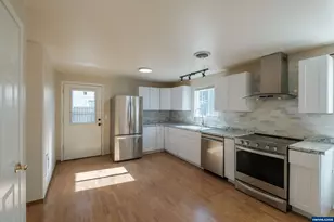 3161 31st Ave SE, Albany, OR 97322 - Photo 11