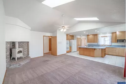 2603 Mountain View Dr SE, Albany, OR 97322 - Photo 13