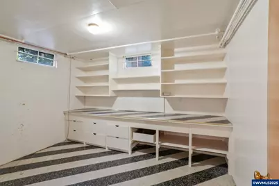 1215 10th Av SW, Albany, OR 97321 - Photo 35