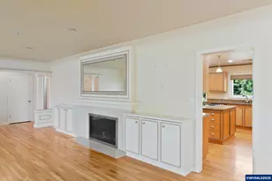 1215 10th Av SW, Albany, OR 97321 - Photo 9