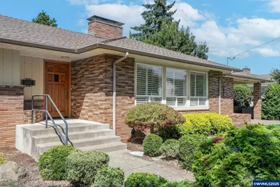 1215 10th Av SW, Albany, OR 97321 - Photo 3