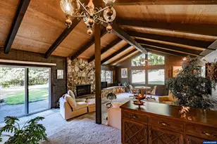 23547 Woods Creek Rd, Philomath, OR 97370 - Photo 15