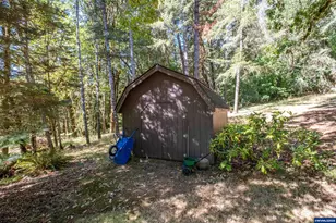 23547 Woods Creek Rd, Philomath, OR 97370 - Photo 39